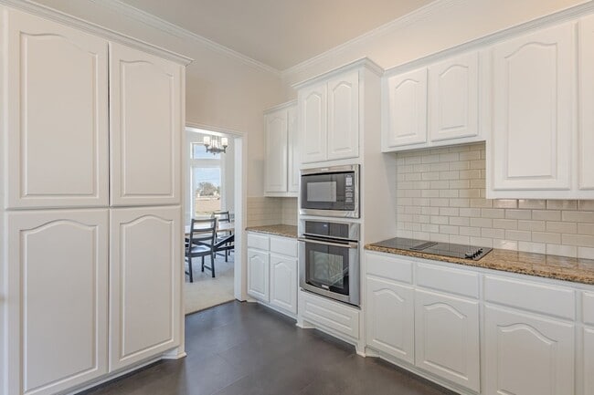 Building Photo - 3227 Preston Hills Cir