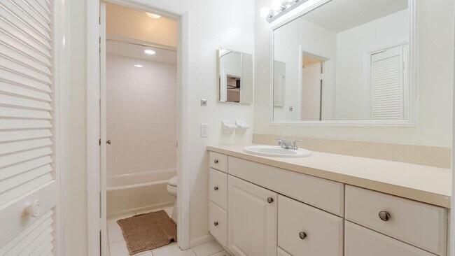 Building Photo - 3069 NW 27th Terrace