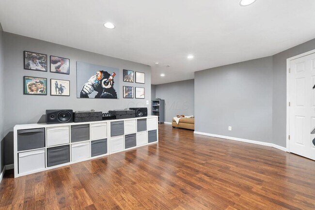 Building Photo - 1255 Jensen Park Dr