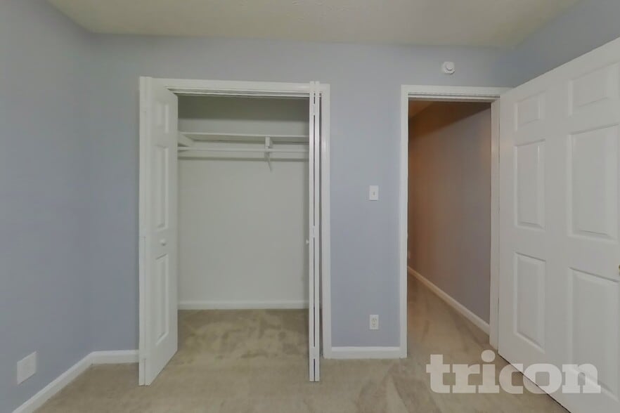 Building Photo - 137 Poplar Way