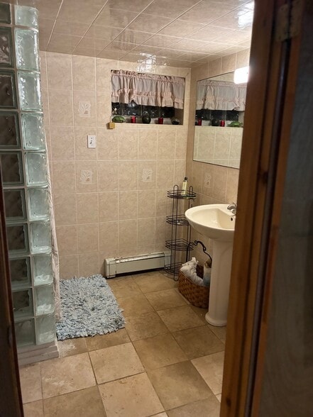 Building Photo - 119-02 235th St