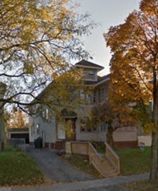 Primary Photo - 225 Norton St