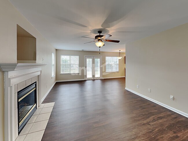 Building Photo - 4894 Aldridge Pl NW