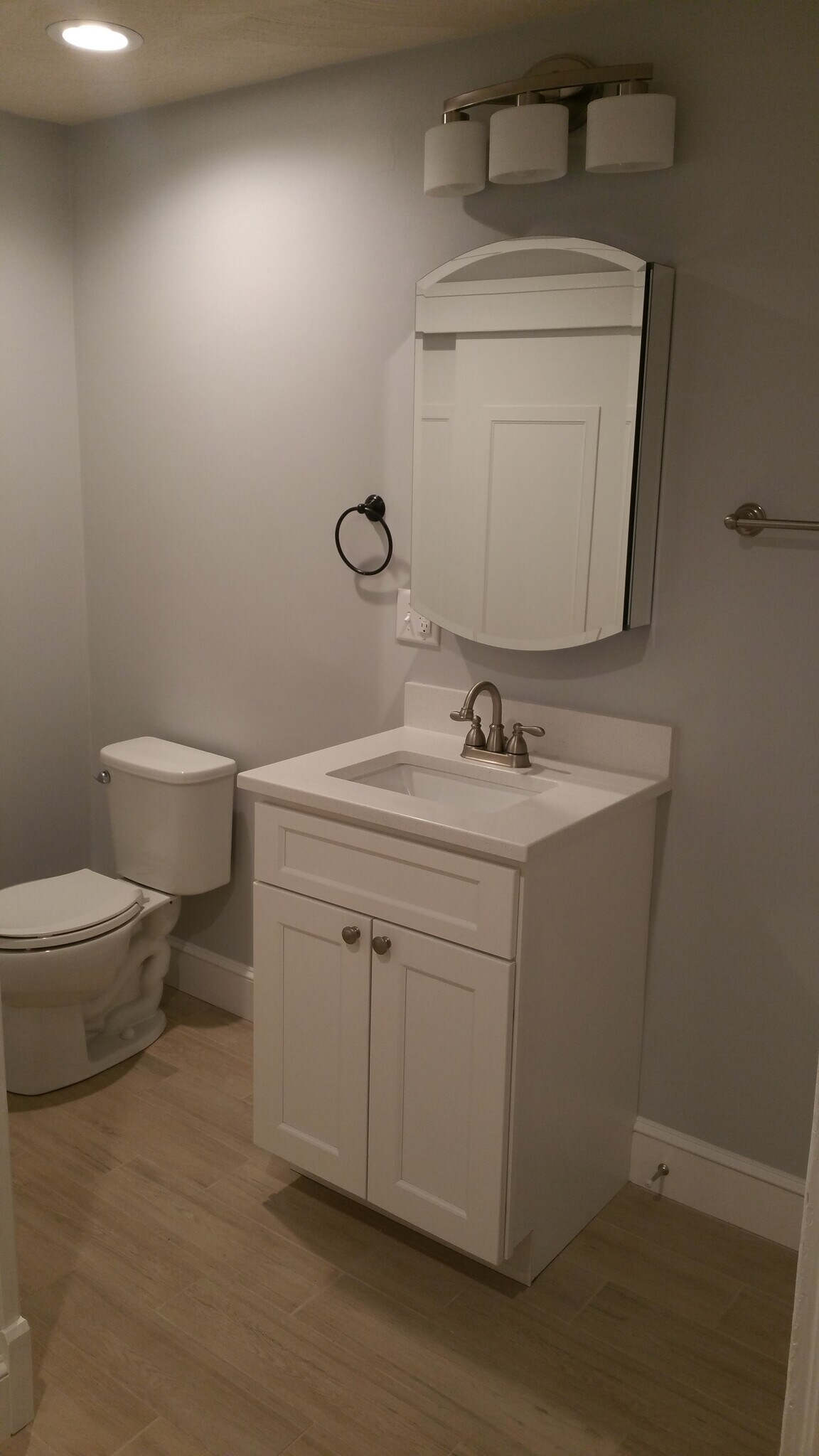 Building Photo - 66 Hampshire St