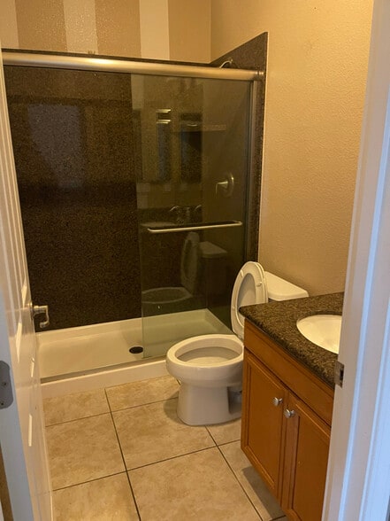 Building Photo - 8 N Boyle Heights Ct