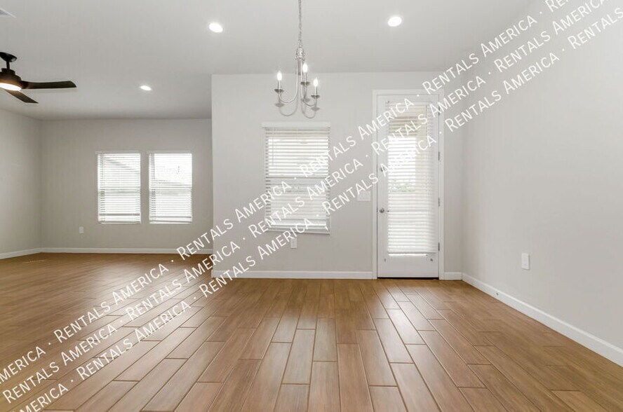 Building Photo - 10151 N Sand Sage Trail