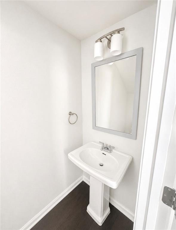 Building Photo - 4320 Sunny Oak Pl