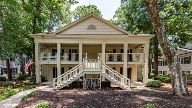 Building Photo - 14 Stillwood Dr