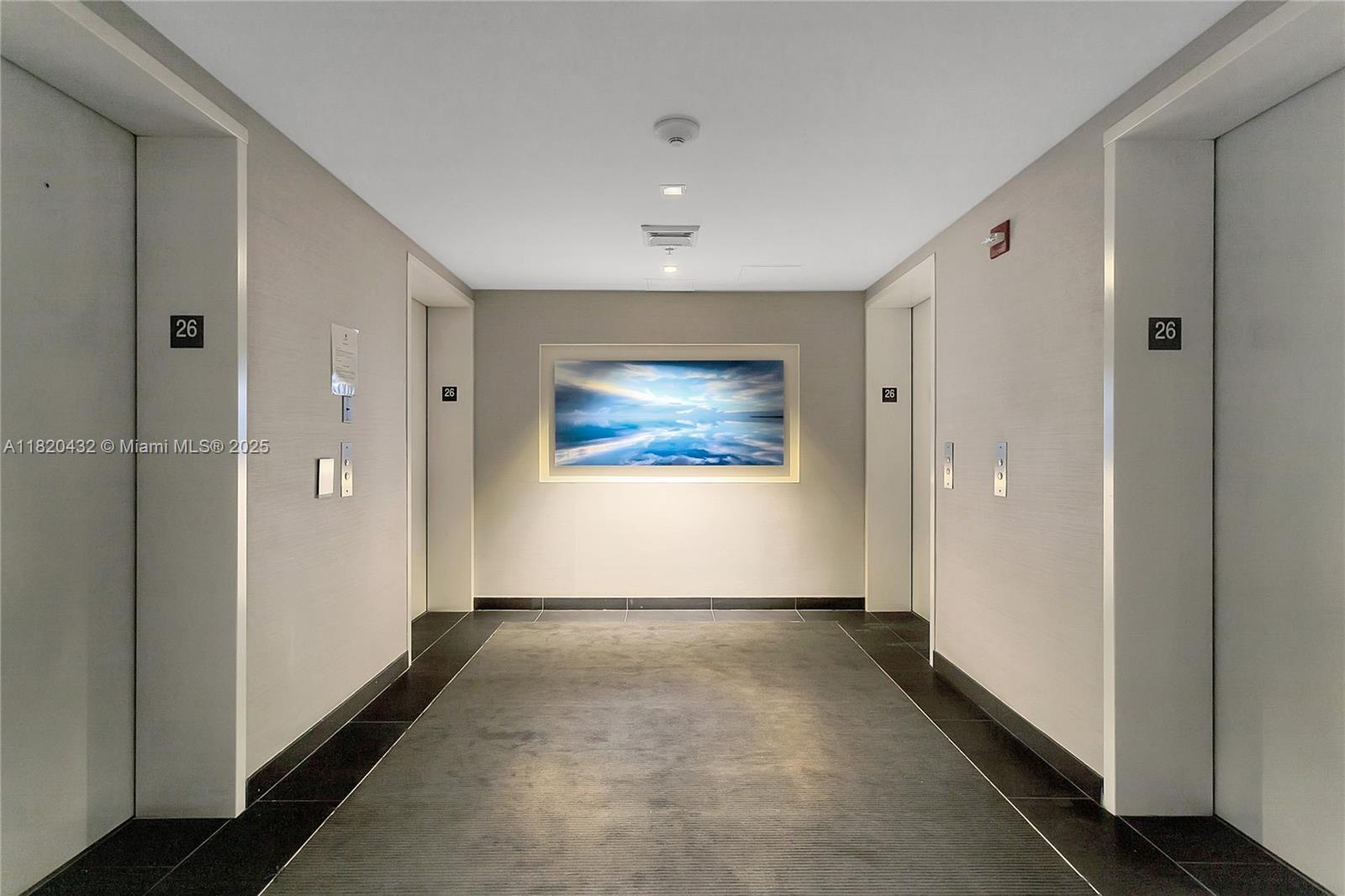 Building Photo - 325 S Biscayne Blvd