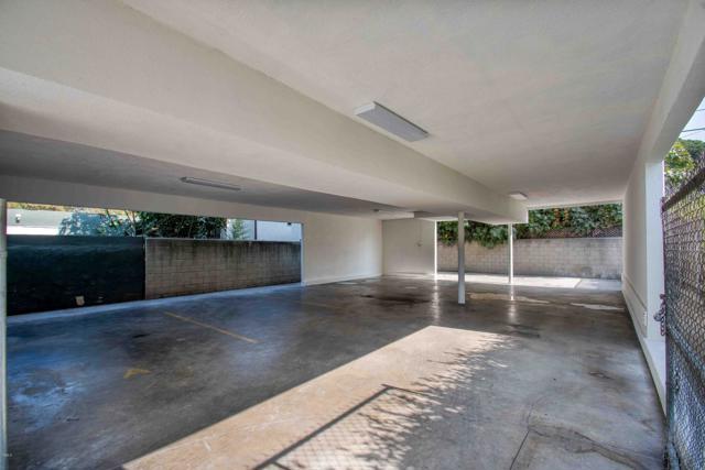 Building Photo - 3185 Larga Ave