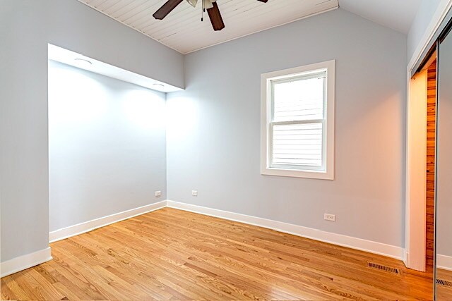 Building Photo - 2532 N Ashland Ave