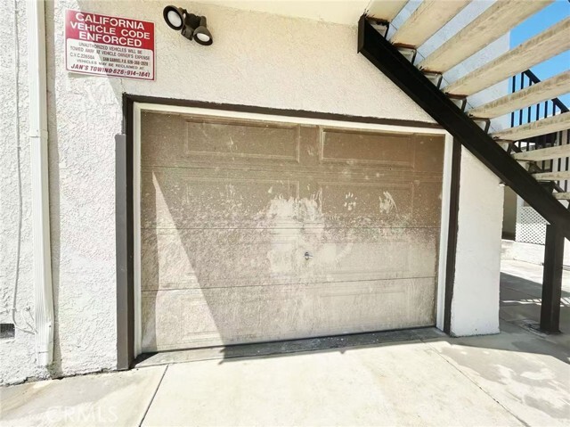 Building Photo - 420 E Broadway