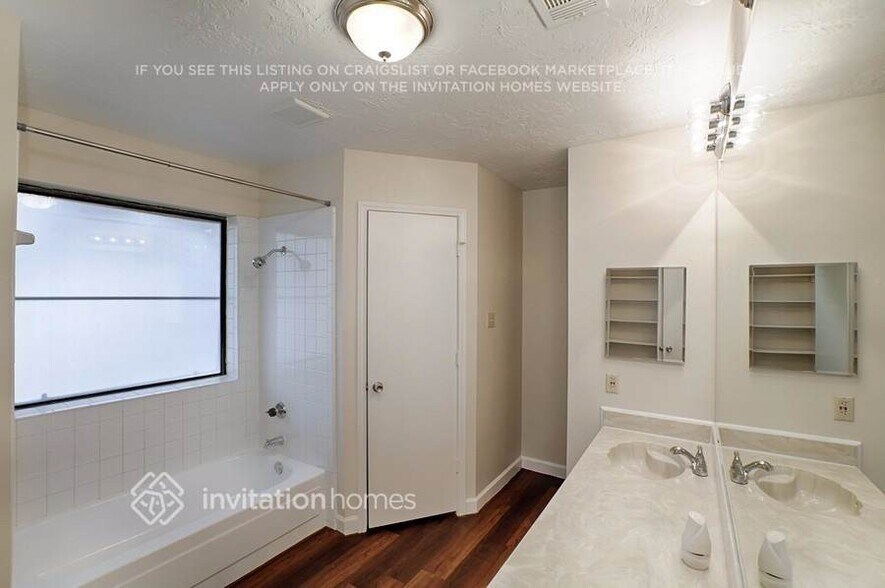 Building Photo - 1337 Colmar Dr