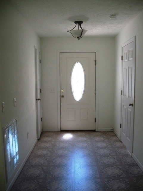 Building Photo - 247 Daniel Boone Dr Ext