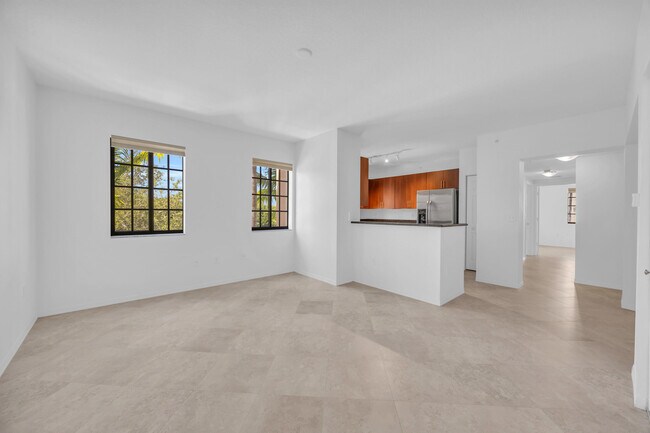Building Photo - 4907 Midtown Ln