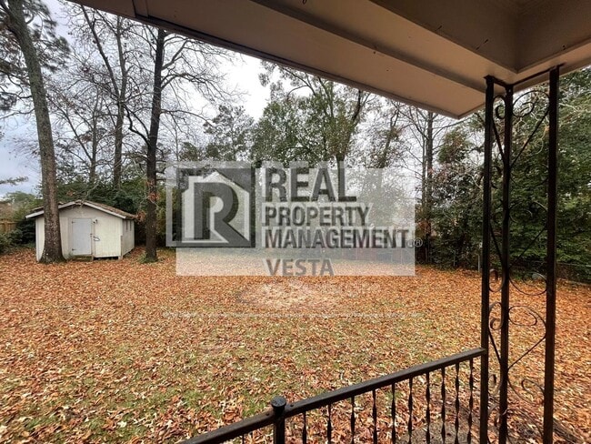 Building Photo - 102 Hope Pl