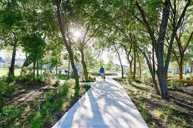 Building Photo - 8473 Gerbera Daisy Rd