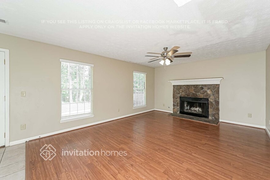 Building Photo - 495 Meadowfield Ct