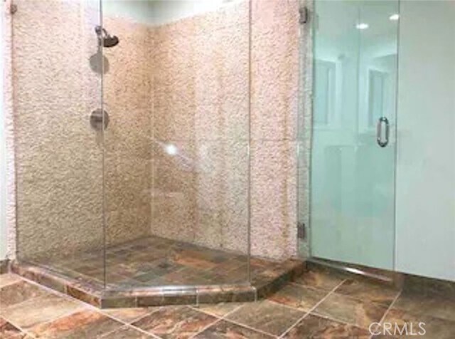 Building Photo - 27957 Lakes Edge Rd