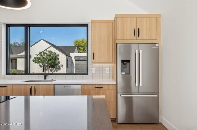 Building Photo - 6306 N 10th Dr