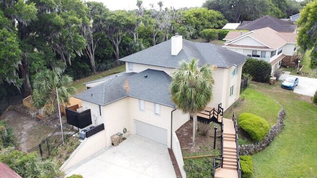 Building Photo - Exquisite Lake County Home with Lake Harris Views