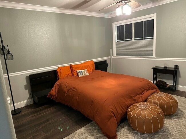 Building Photo - 203 Dante Cir