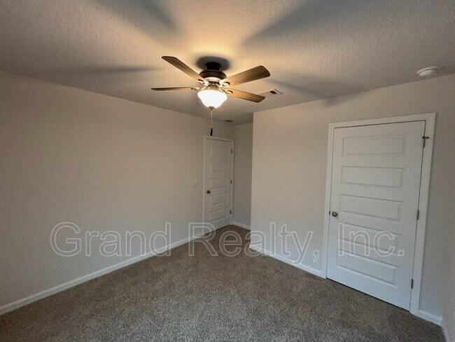 Building Photo - 4431 Winged Elm Ct