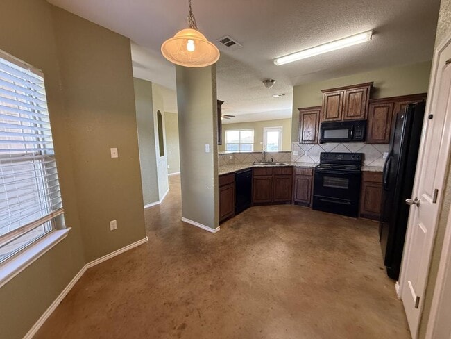 Building Photo - 3202 Rockwall Dr