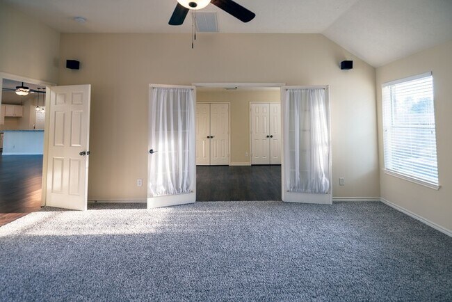 Building Photo - 7626 Painton Ln