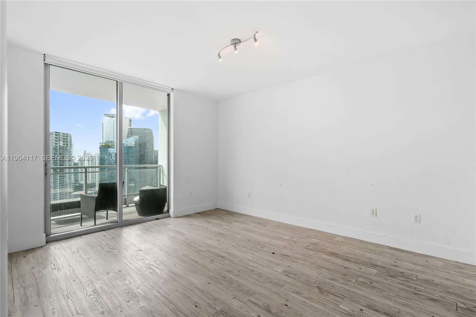 Building Photo - 90 SW 3rd St