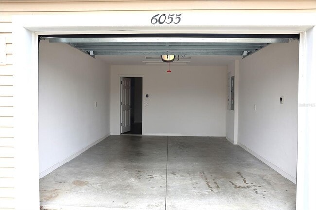 Building Photo - 6055 Allen Ave
