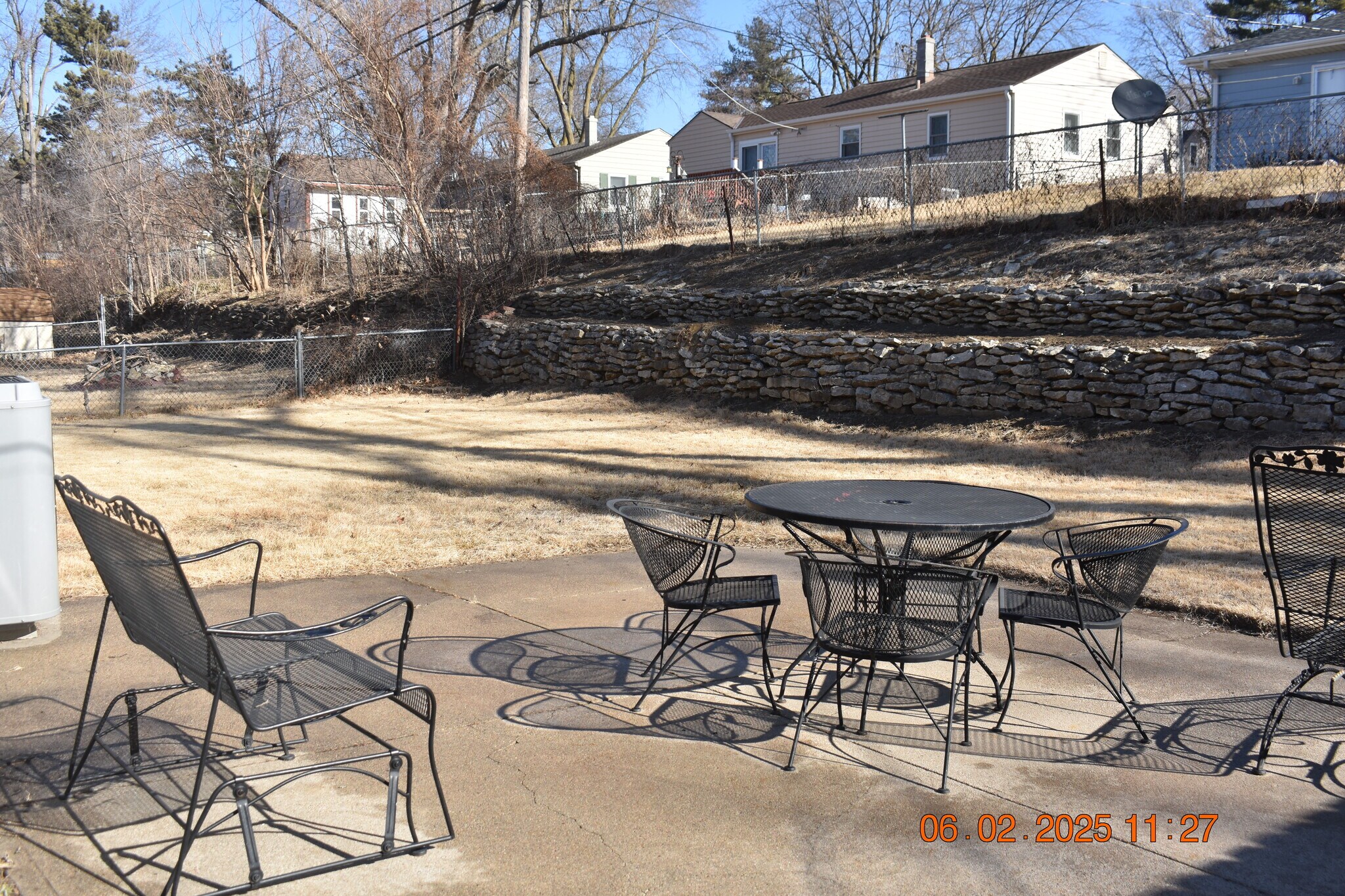 Building Photo - 711 S 68th Ave