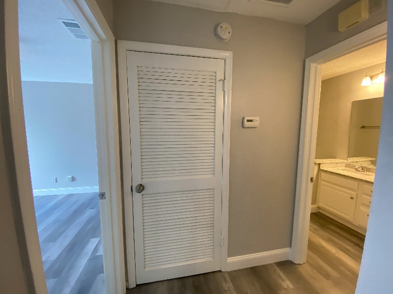 Building Photo - 1310 Harwell Dr