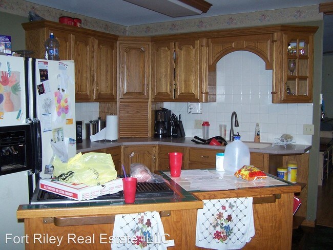 Building Photo - 3 br, 2 bath House - 603 Birch