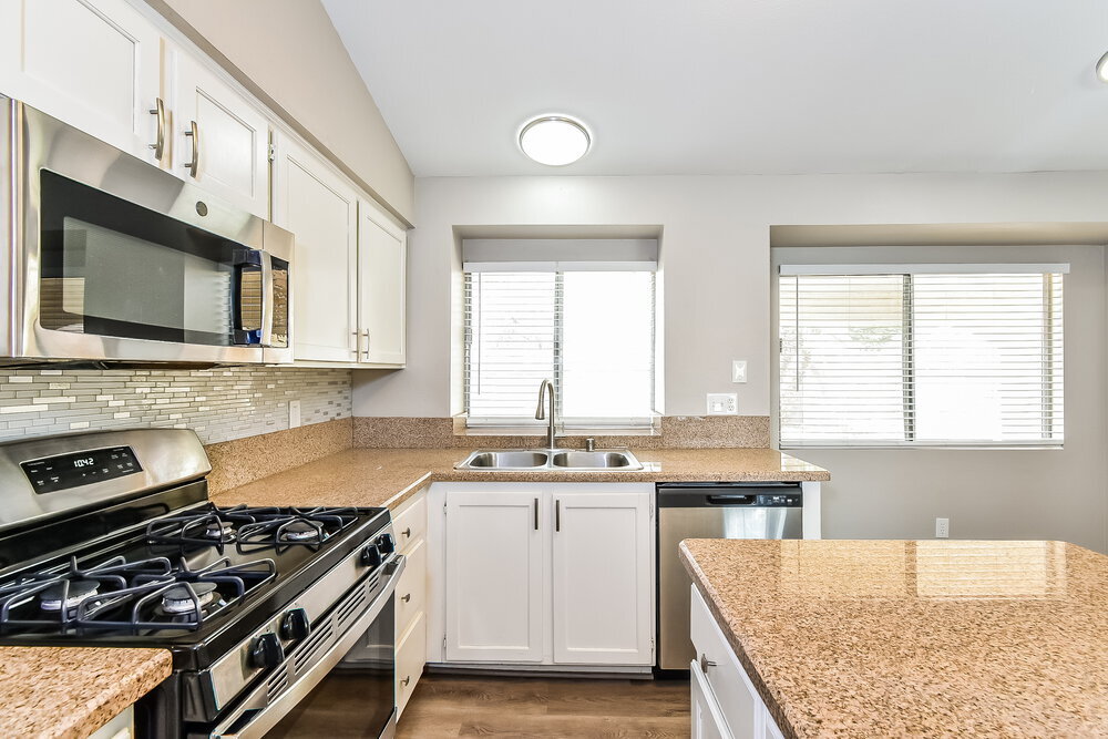 Building Photo - 8073 Boardwalk Way