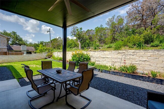 Building Photo - 13209 Mansfield Dr