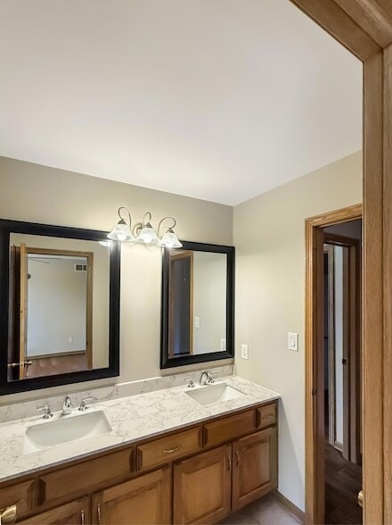 Building Photo - 443 Hilbrich Dr