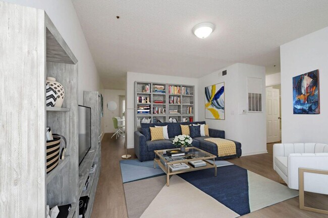 Building Photo - Two Bedroom Apartment