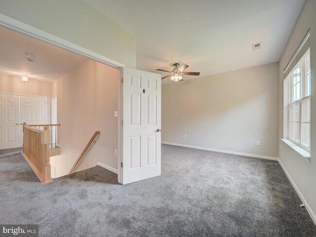 Building Photo - 6311 Hot Spring Ln