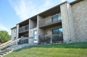 Building Photo - Clearview