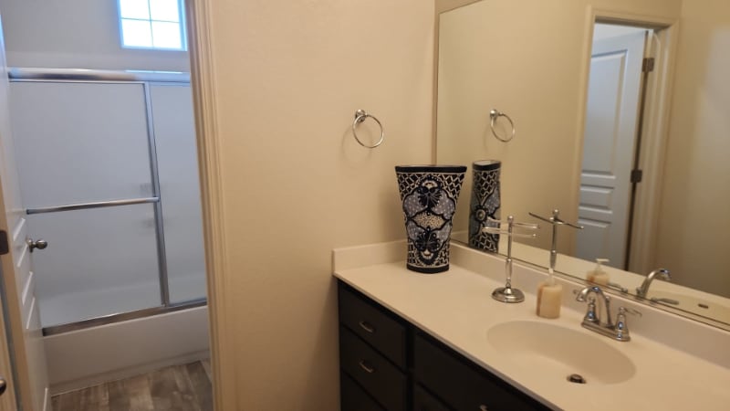 Building Photo - 2122 Leo St