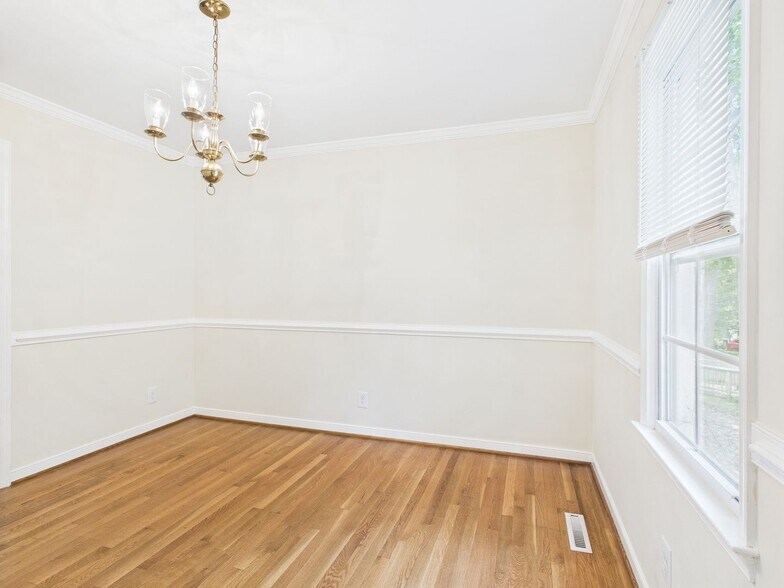 Building Photo - 9106 Barnwell Cir