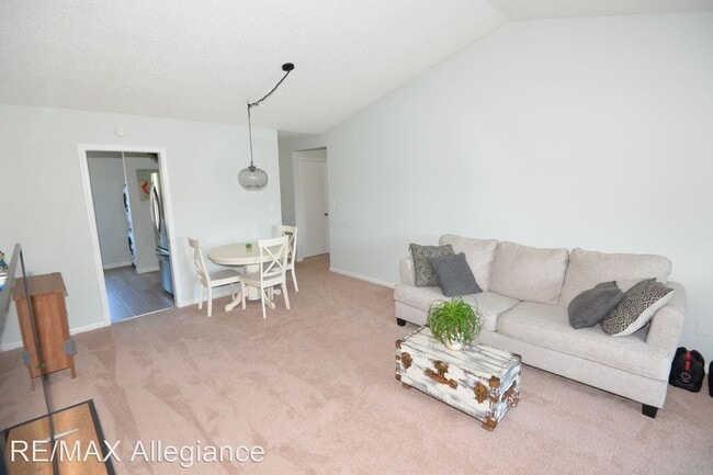 Building Photo - 2 br, 2 bath House - 939 RUDEE COURT