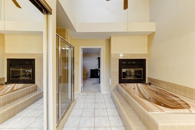 Building Photo - 2150 Paso Rello Dr