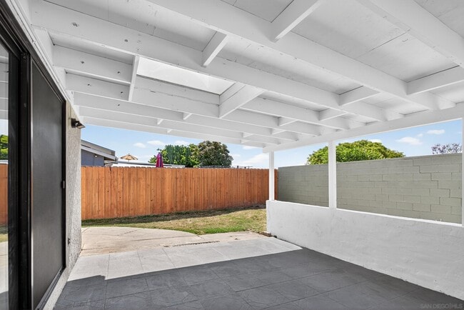 Building Photo - 3907 Genine Dr