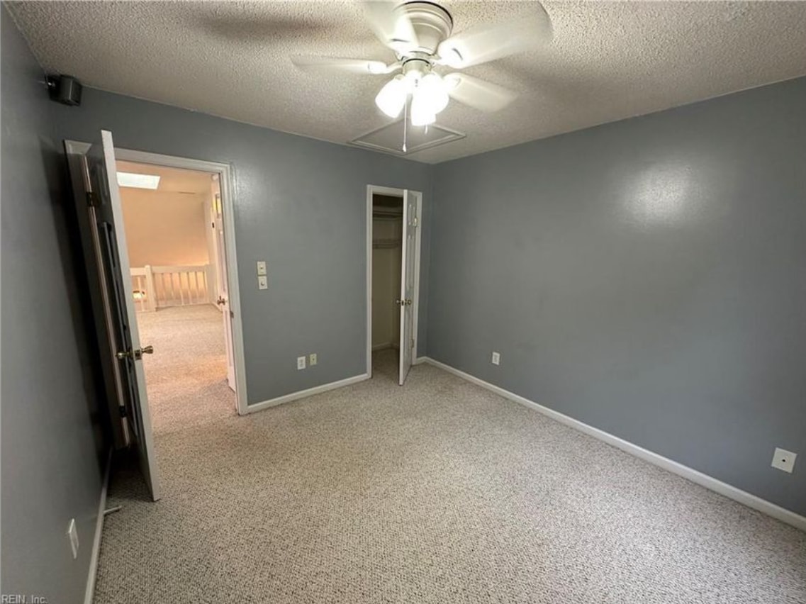 Building Photo - 3930 Roebling Ln