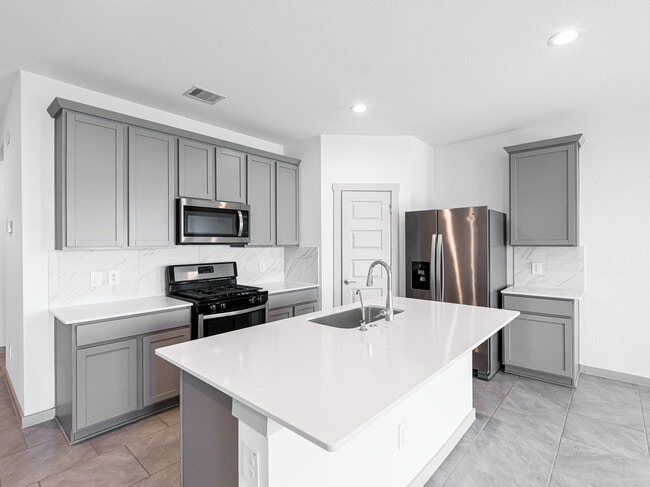 Building Photo - 28939 Yachting Pt Ct