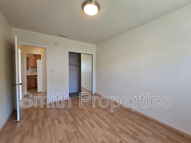 Building Photo - 2601 Gates Ave