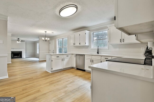 Building Photo - 76 Championship Ct