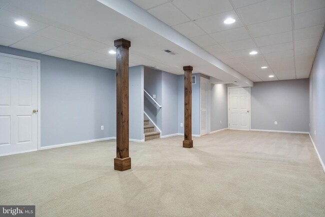 Building Photo - 67 Hearthstone Ln